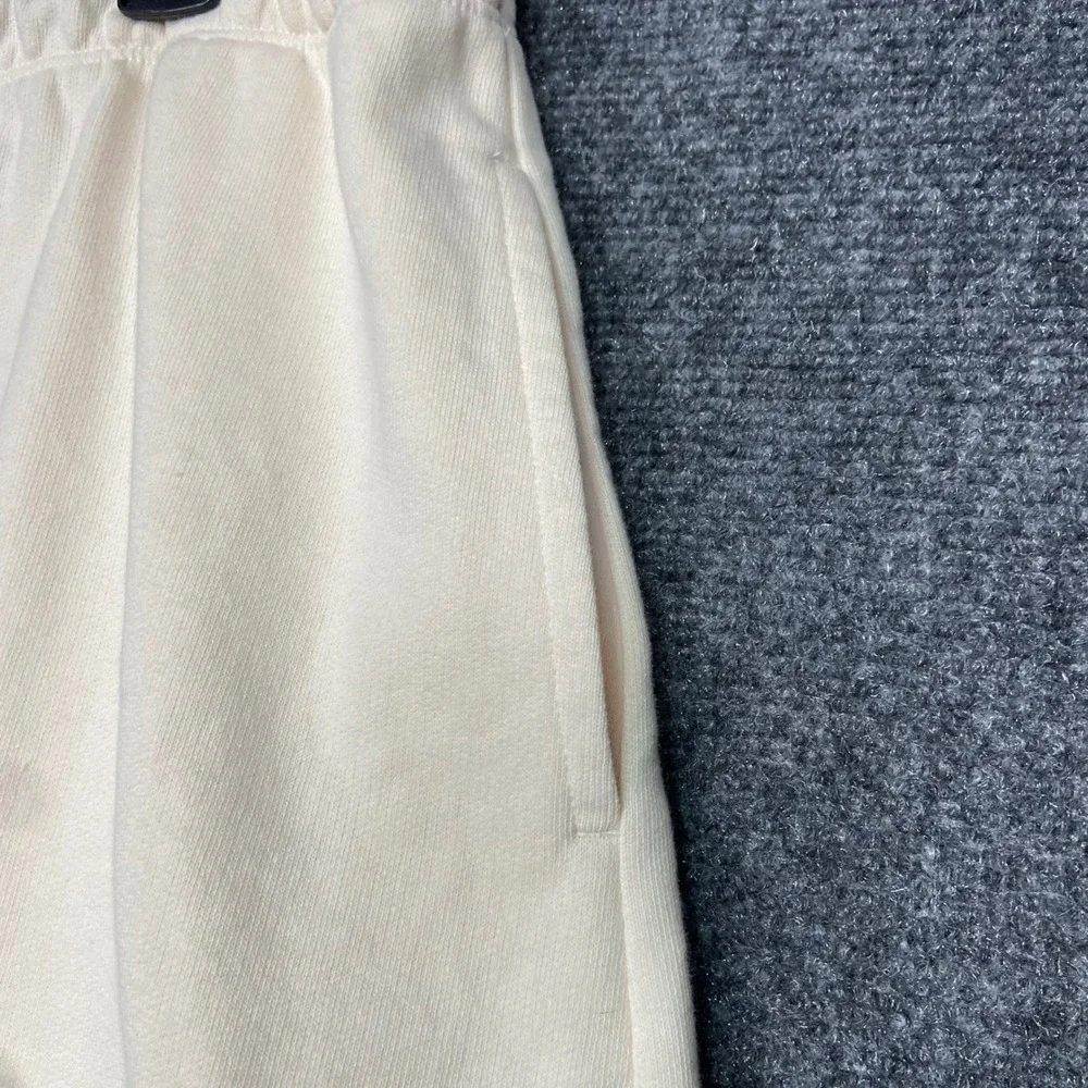 Peloton Cream Sweat Shorts Women's XXL Lounge Gym‎ Activewear Embroidered NWT$68